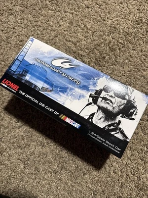 Brian Vickers #55 RK Motors Charlotte. Camry 2012 Foto 1 de 3