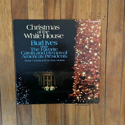 Christmas at the White House Vinyl LP 1972 Burl Ives Favorite Carols and Hymns - Image 1 of 4