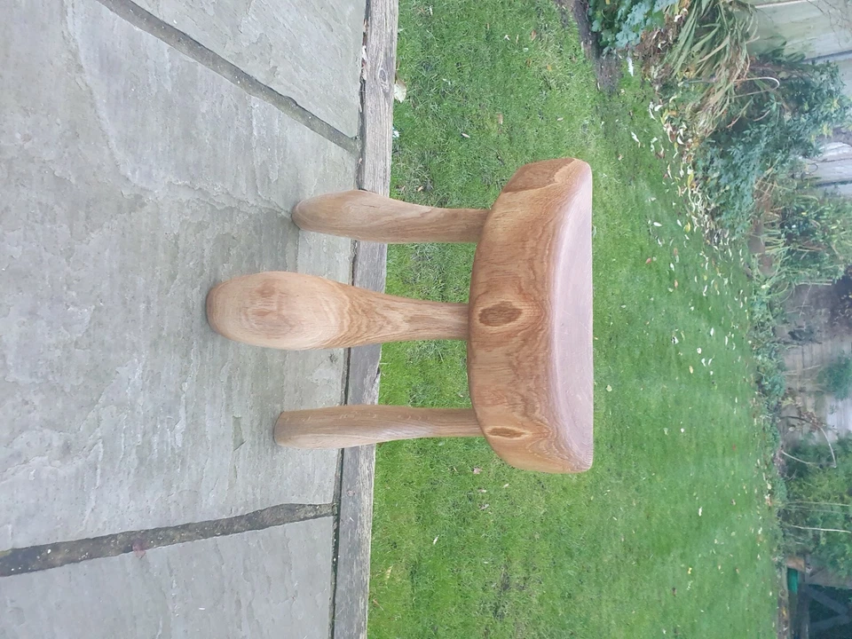 Solid oak stool, rustic handmade sustainably sourced, brand new, aesthetic, 47cm - Image 1 of 4
