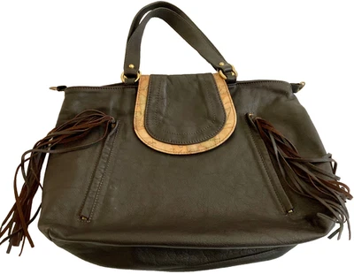 Bolsa de mão Alviero Martini feita na Itália toda de couro enorme designer. Lindo! - Imagem 1 de 4