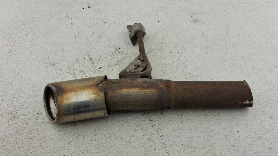 2012-2015 年大众帕萨特 2.0L TDI 排气管原始设备制造商端 — 第 1/4 张图片