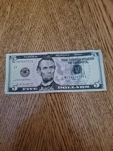 2013 $5 Bill With Lucky "777" in the serial number - Picture 1 of 3