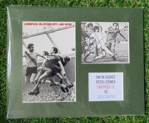LIVERPOOL - HUGHES VS LEEDS LORIMER 1970'S LEGEND SIGNED MOUNTED PICTURE 10"x 8" - Picture 1 of 18