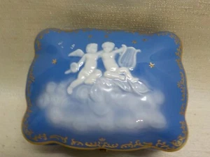 Vintage Ardalt Lenwile #6407 Signed Hand Painted '40's Porcelain Trinket Box - Picture 1 of 7