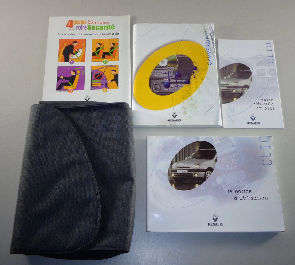 Portafolio Bord + Manual De Instrucciones Renault Clio II De 2000 - Imagen 1 de 1