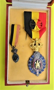 BELGIEN Militärmedaille Arbeitsdekoration Erstklassig mit Miniatur in OVP - Bild 1 von 9