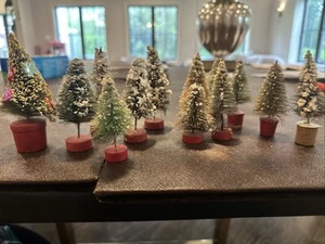 Vintage Decorated Snowy Brush Bottle Collection 13 Christmas Trees Not Tall 4.25 - Picture 1 of 12