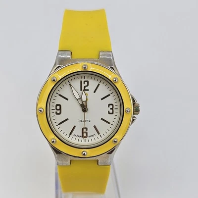 Reloj Mujer 36MM Esfera Blanca Bandas Plástico Amarillas Batería Nueva Foto 1 de 4