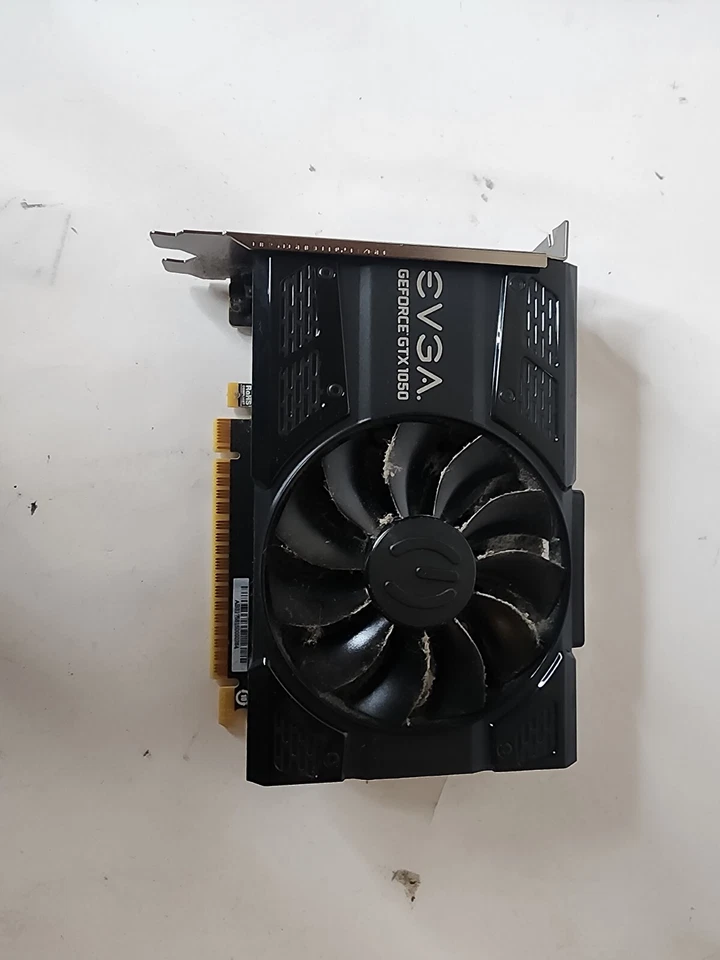 EVGA GeForce GTX 1050 PCI  2GB Express x16 Graphics Card 02G-P4-6150-KR - Image 1 of 4