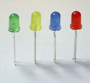 10 Piezas LED Rojo 3mm Funcionamiento SIN Resistencias Directas a 12 a 24V NUEVO - Imagen 1 de 1