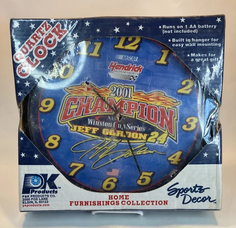 Jeff Gordon 2001 NASCAR Winston Cup  Series Champion Quartz Wall Clock NIB P&K Cover