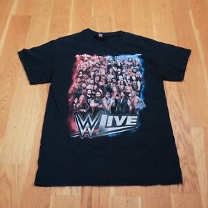 WWE LIVE 2016 Wresting T Shirt M Smackdown Vs RAW Wrestler Crew Neck WWF Y2K