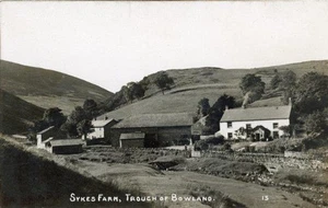 REAL PHOTO POSTCARD OF SYKES FARM, TROUGH OF BOWLAND, LANCASHIRE - Picture 1 of 2