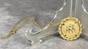 Bicentenial Coin Pendant 12" Necklace Spirit of 76 1776-1976 Gold Tone Chain.VGC - Picture 1 of 3