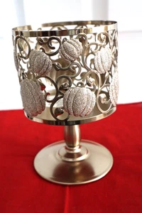 BATH & BODY WORKS Silver  PUMPKINS PEDESTAL 3 WICK CANDLE HOLDER SLEEVE Winter - Picture 1 of 3