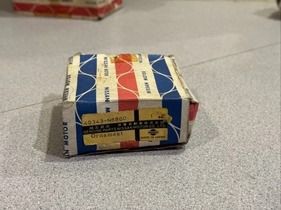 Tapacubos central cromados Nissan 200SX 1979 1980 1981 1982 1983 NOS 40343-N8800 Foto 1 de 4