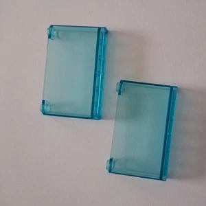 Lego (64453) 2 Windschutzscheiben 1x6x3, in transp. hellblau - Bild 1 von 1