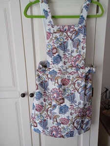 Topshop Wrap Around Floral Pinafore Size 8 BNWT - Picture 1 of 6