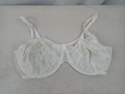 Victoria's Secret VS Unlined Floral Lace Underwire Bra Ivory White Womens 36DD - Image 1 of 4