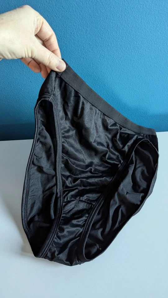 NWOT Vtg Warner's 90s Y2K Second Skin String Bikini Panties L Sz 8 Briefs Wet - Image 1 of 4