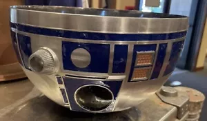 Star Wars Galaxy’s Edge Batuu Droid Depot R2D2 R2-D2 METALL Rührschüssel Disney - Bild 1 von 1