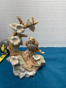 Vogel und Blume Keramik Statue. Made in Taiwan. Neutrale Farben. - Bild 1 von 10