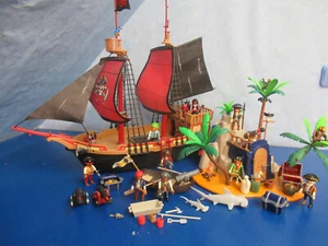 70411 + 70556 Piratenschiff + Lagune 4 Kanonen v Piraten Figuren Playmobil 6371 - Bild 1 von 9