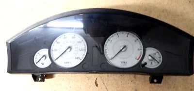 Chrysler 300 2007 velocímetro cuadro de instrumentos 175684 millas OEM P05172056AE Foto 1 de 4