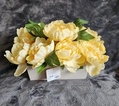 Nuevo Arreglo Peonía Amarilla o Blanca en Caja de Madera/Centro de Mesa/Decoración del Hogar Foto 1 de 4