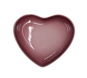 LE CREUSET Sphere Heart Plate 17cm Pale Rose, Japan Limited 2019 - Picture 1 of 7