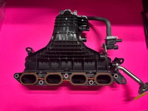 Toyota Prius Lexus CT200H 2010-2017 colector de admisión 17120-37050 OEM - Imagen 1 de 3