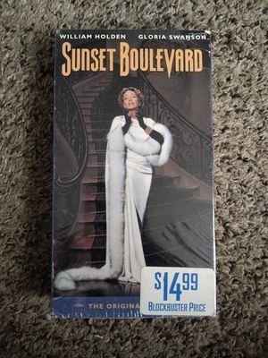 Sunset Boulevard,VHS,1950 B&W Noir Cinema,GLORIA SWANSON, Blockbuster Movie Foto 1 de 4