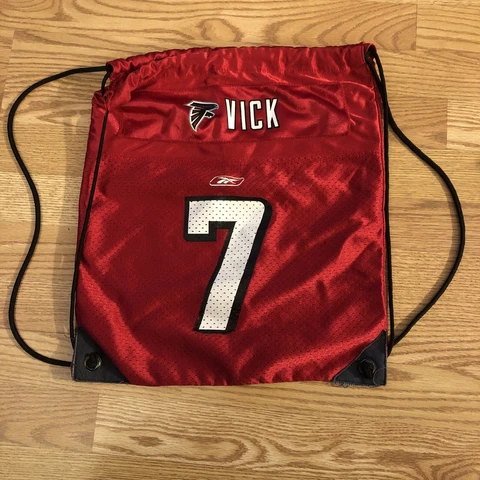 ￼￼Reebok RED Drawstring Bag RARE!. Michael Vick #7￼ Atlanta ￼Falcons Cover