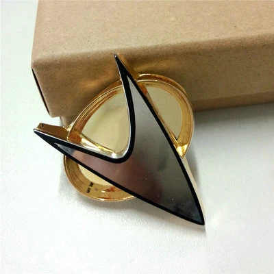 ST Badge The Next Generation Communicator Badge Pin TNG Starfleet Brooches Prop - Image 1 of 4