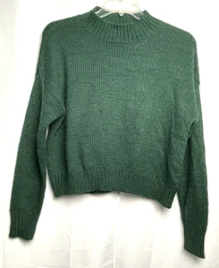 Lucky Brand Women's Cropped Sweater Size M Green B*H - Picture 1 of 4