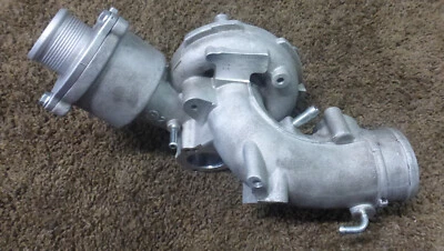 Carcasa compresor turbocompresor Audi Q5 A5 A4 2010-2012 06H145702T Foto 1 de 4