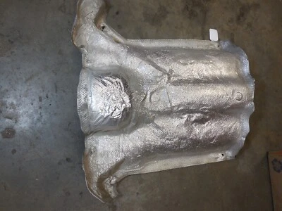 Protetor térmico protetor de túnel traseiro Mercedes-Benz CL550 CL600 2007-2014 2214710487 - Imagem 1 de 4