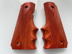 HERMOSA EMPUÑADURA DE MADERA A CUADROS DE DIAMANTE PARA COLT 1911 GOBIERNO TAMAÑO COMPLETO ENVOLVENTE REDONDA - Imagen 1 de 4