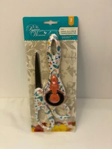Pioneer Woman Mazie Fabric Scissors & Rotary Cutter Set New - Picture 1 of 4