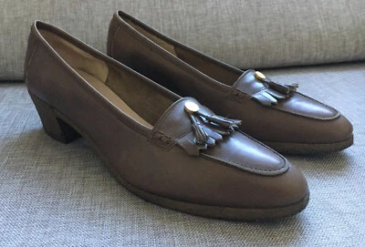 Vtg 70s Salvatore Ferragamo Boutique Women's Shoes Taupe Khaki Size 8 2A Italy  - Image 1 of 4