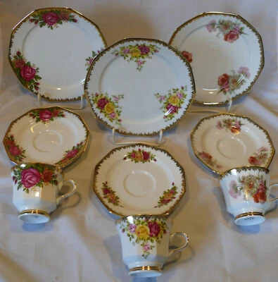 Goldrand Rosen Mokka Gedecke, 9 tlg. Winterling Marktleuthen Porzellan, Vitrine - Bild 1 von 3