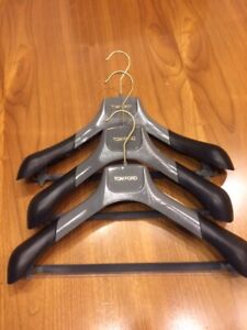 3 TOM FORD Thick Suit or Jacket or Coat Garment Plastic Hangers XL