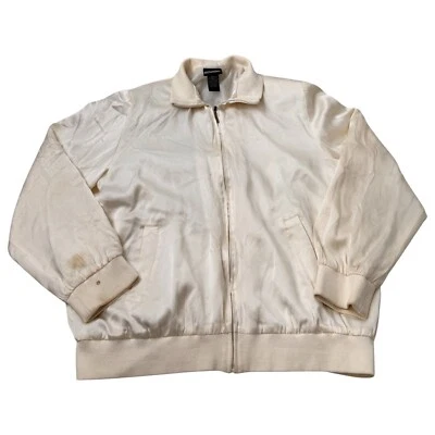 Espalda bordada vintage de seda para mujer grande Foto 1 de 4