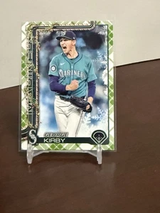 2025 Topps Holiday George Kirby #H5 Silver Glitter Parallel Seattle Mariners - Picture 1 of 2