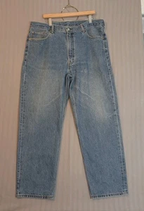 Levis 550 Jeans Mens 32x30 Blue straight Fit Light Wash American Denim Pants - Picture 1 of 12