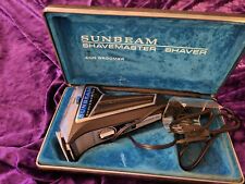 SUNBEAM SHAVEMASTER AND & GROOMER - Vintage Grooming Set with ORIGINAL Case !!!