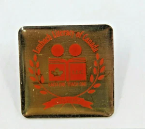Laubach Literacy of Canada LLC Each One Teach One 1970-1995 Collectible Pin - Bild 1 von 12