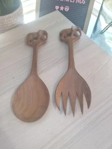 Vintage MCM Wooden Carved Elephant African Animal Salad Fork + Spoon Set - Picture 1 of 11