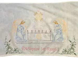 Vintage Hand Embroidered Heavenly Angels White Table Runner Crochet Lace Edge - Picture 1 of 13