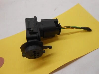 2019-22 BMW X5 Air Quality Sensor OEM 64116833647 / 6833647  GC0332 - Image 1 of 4